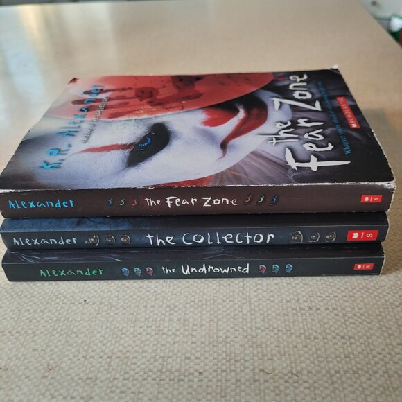 Fantasy Mystery Horror K. R. Alexander set of 3 books Ages 9-12 Fiction - Picture 4 of 4